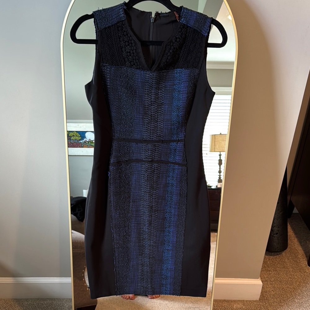 Elegant Black and Blue Ellie Tahari Women's Dress